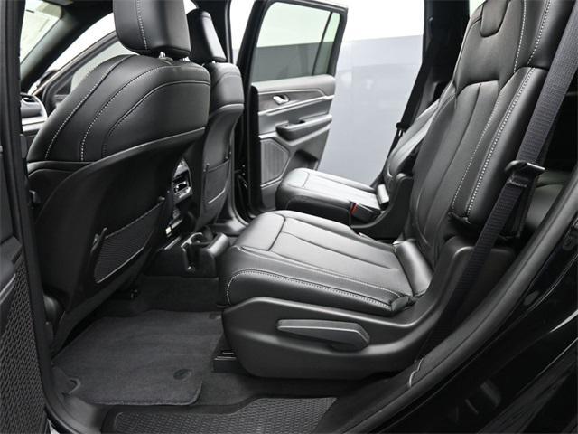 new 2025 Jeep Grand Cherokee L car, priced at $49,778