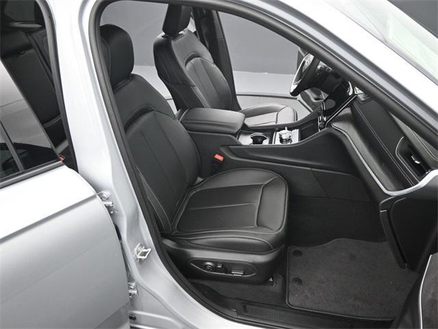 new 2025 Jeep Grand Cherokee car, priced at $49,186