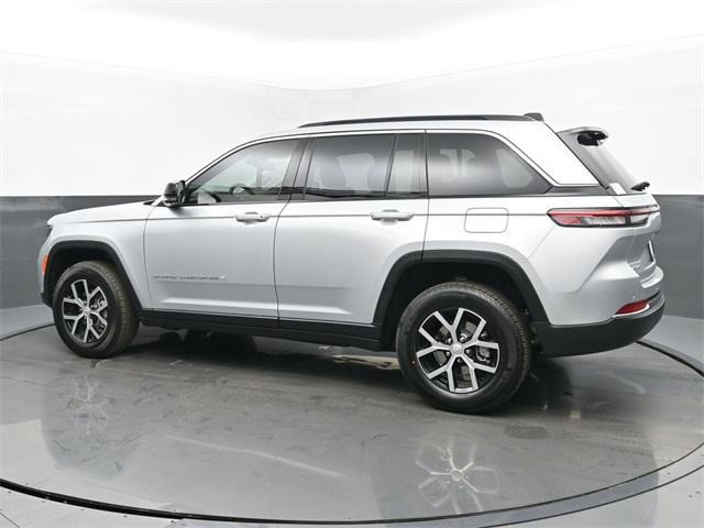 new 2025 Jeep Grand Cherokee car, priced at $49,186