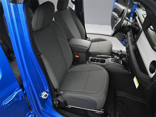 new 2025 Jeep Gladiator car, priced at $42,298
