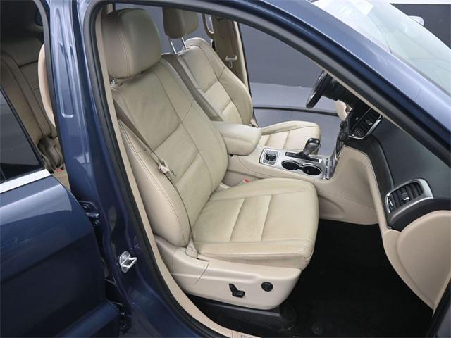 used 2021 Jeep Grand Cherokee car, priced at $22,280