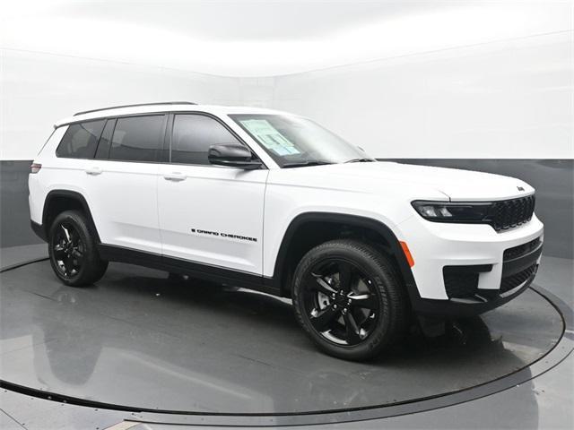 new 2025 Jeep Grand Cherokee L car, priced at $47,117