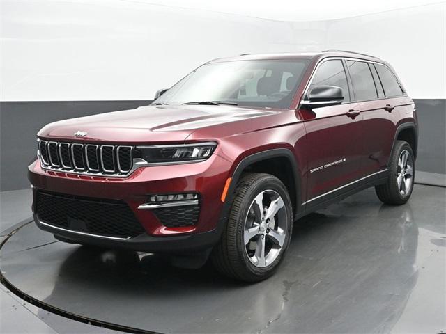 new 2025 Jeep Grand Cherokee car, priced at $48,771