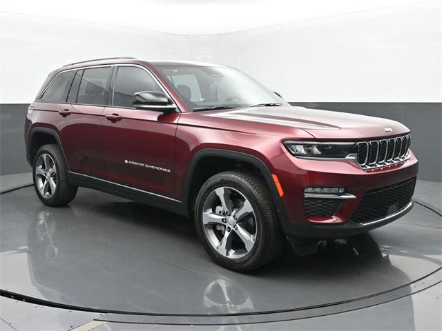 new 2025 Jeep Grand Cherokee car, priced at $48,771