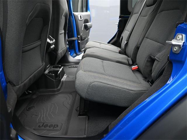 new 2025 Jeep Wrangler car, priced at $49,627