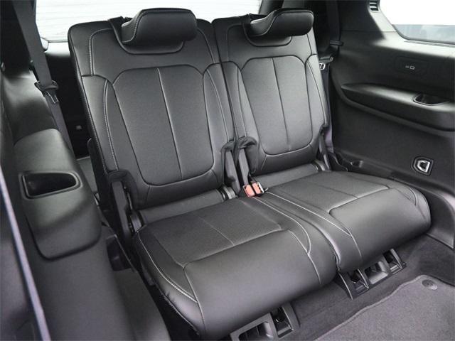 new 2025 Jeep Grand Cherokee L car, priced at $48,686