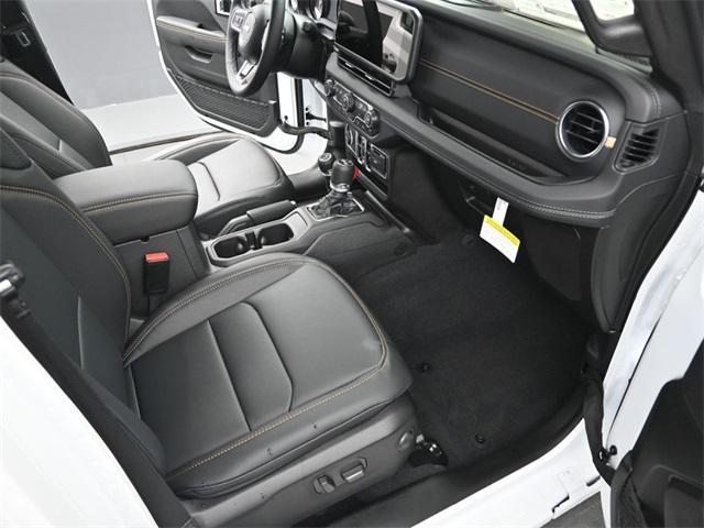 new 2025 Jeep Wrangler car, priced at $53,614