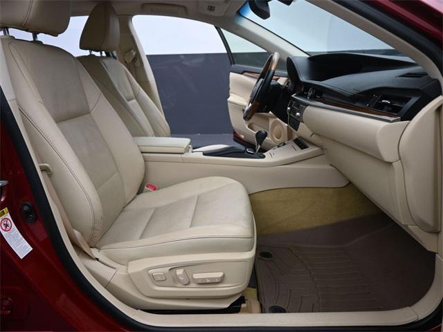 used 2013 Lexus ES 300h car, priced at $13,710