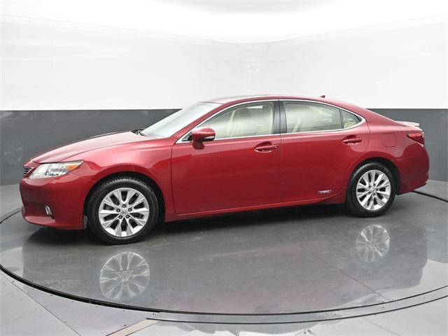 used 2013 Lexus ES 300h car, priced at $13,710