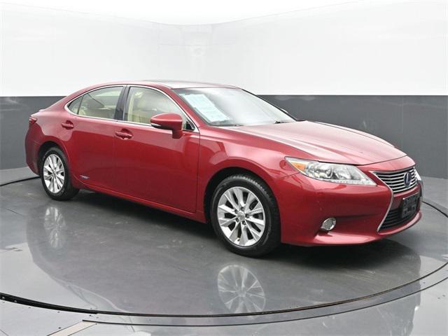 used 2013 Lexus ES 300h car, priced at $13,710