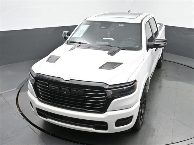 new 2025 Ram 1500 car, priced at $61,036