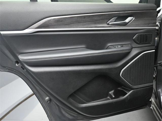 used 2021 Jeep Grand Cherokee L car, priced at $30,564