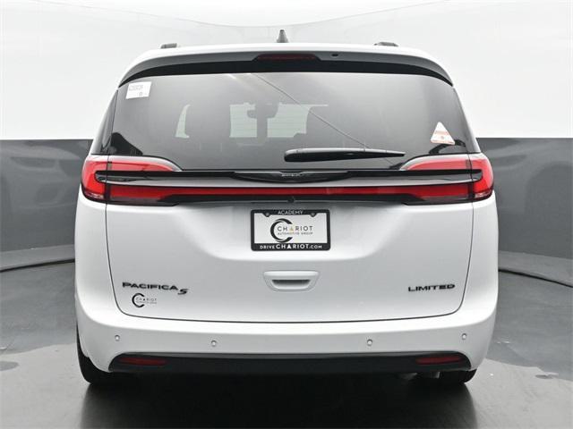 new 2025 Chrysler Pacifica car, priced at $43,691