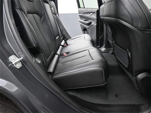 new 2025 Jeep Grand Cherokee car, priced at $51,796