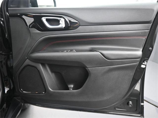 used 2022 Jeep Compass car, priced at $25,995