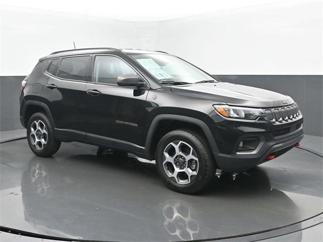 used 2022 Jeep Compass car, priced at $25,995