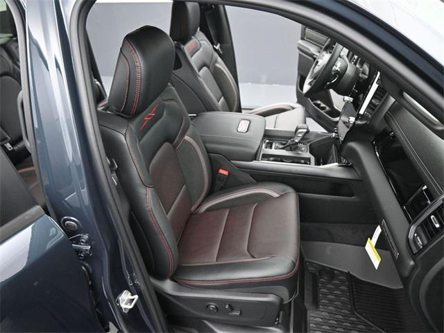 new 2025 Ram 1500 car, priced at $68,377