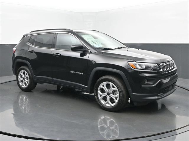 new 2025 Jeep Compass car, priced at $32,837