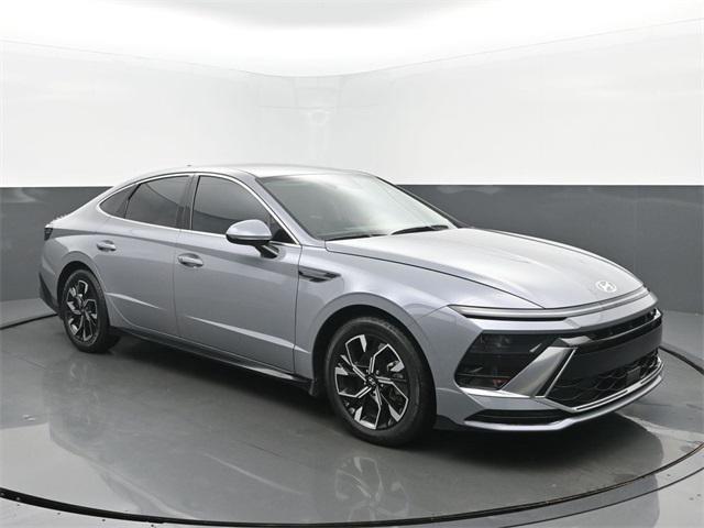 used 2024 Hyundai Sonata car, priced at $24,995