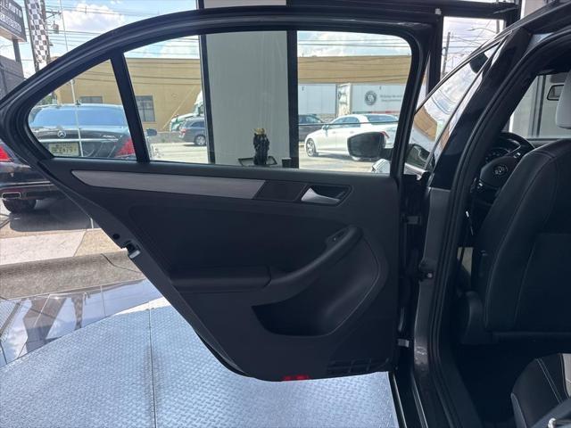 used 2016 Volkswagen Jetta car, priced at $10,495