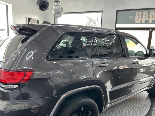 used 2017 Jeep Grand Cherokee car, priced at $15,495