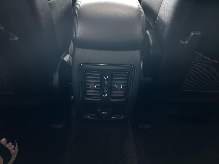 used 2017 Jeep Grand Cherokee car, priced at $13,595