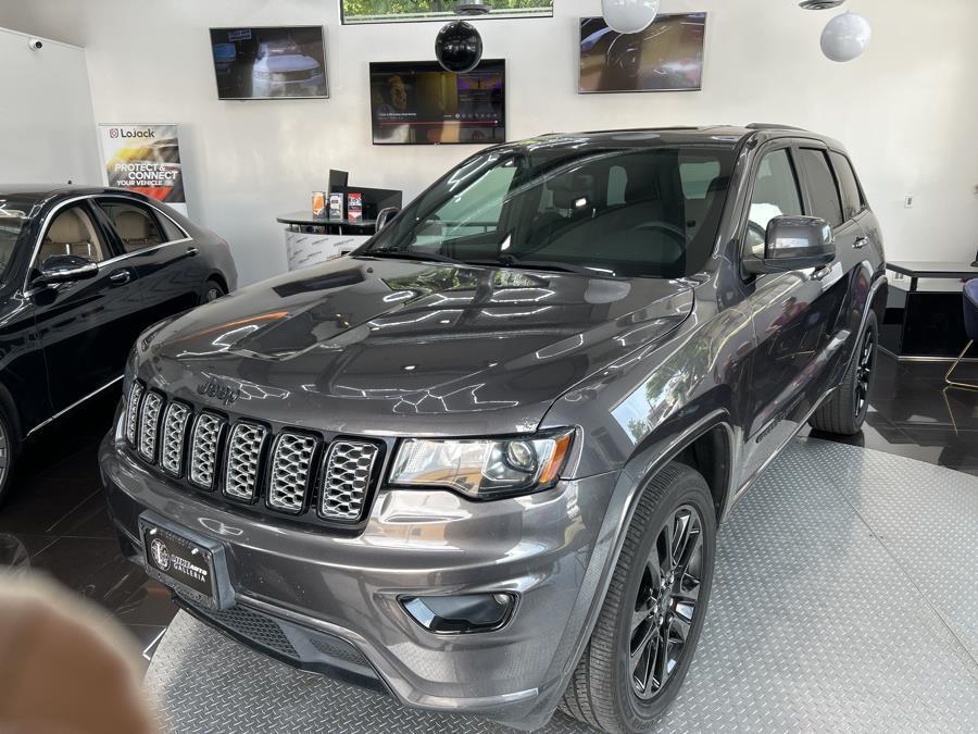used 2017 Jeep Grand Cherokee car, priced at $13,595