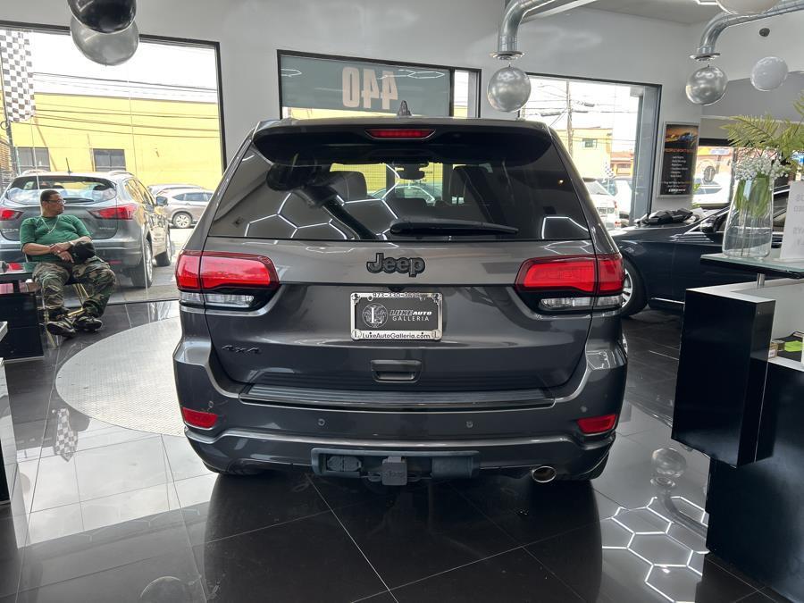 used 2017 Jeep Grand Cherokee car, priced at $13,595