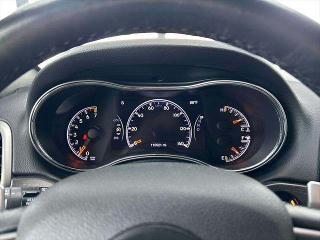 used 2017 Jeep Grand Cherokee car, priced at $15,495