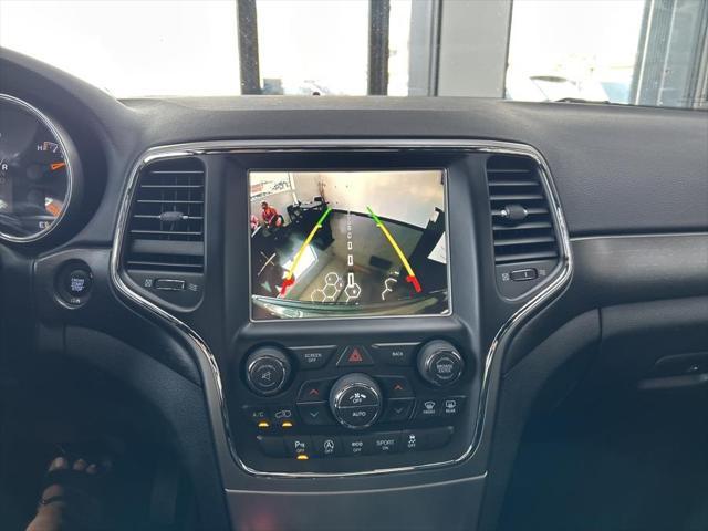 used 2017 Jeep Grand Cherokee car, priced at $15,495