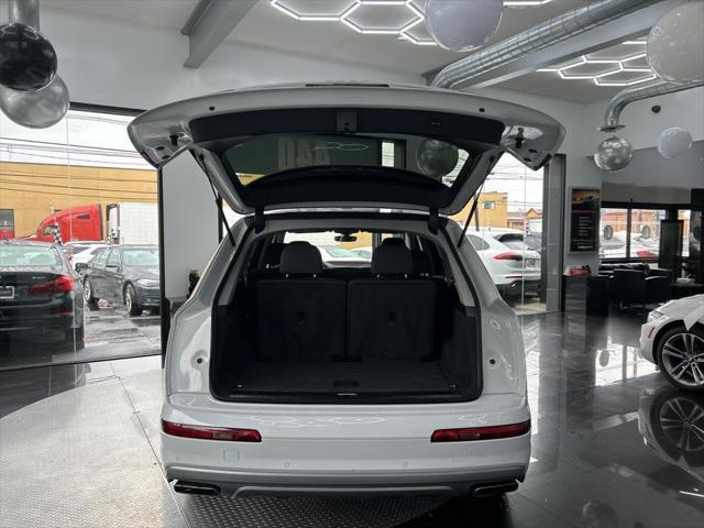 used 2019 Audi Q7 car, priced at $22,395