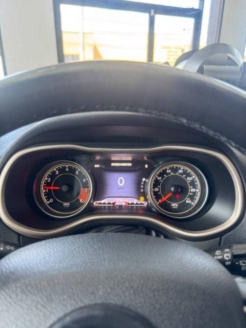 used 2015 Jeep Cherokee car, priced at $8,995