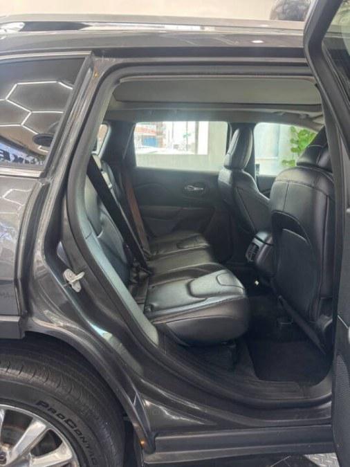 used 2015 Jeep Cherokee car, priced at $8,995
