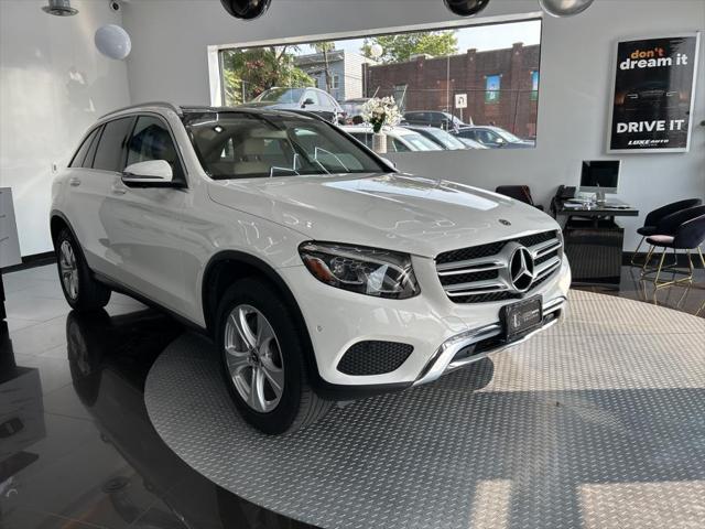 used 2017 Mercedes-Benz GLC 300 car, priced at $15,595