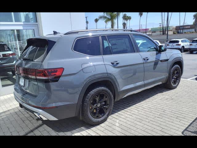 new 2024 Volkswagen Atlas car, priced at $52,321