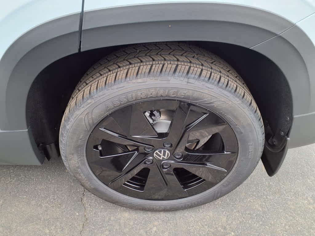 new 2025 Volkswagen Taos car, priced at $31,638