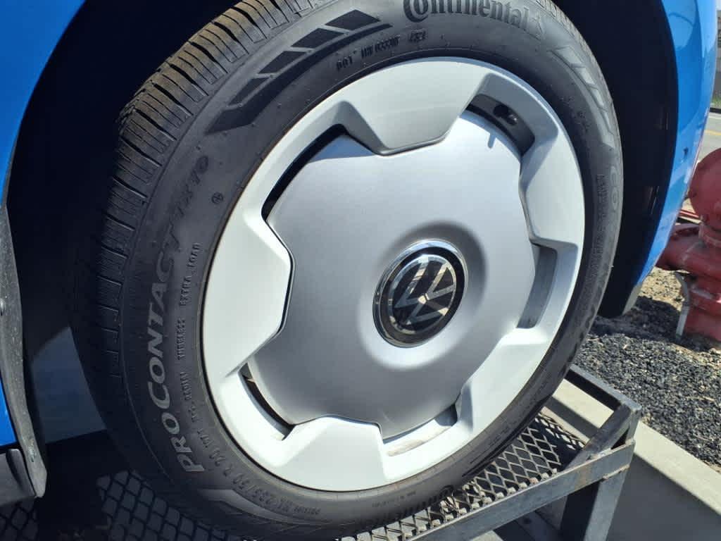 new 2025 Volkswagen ID. Buzz car, priced at $68,083