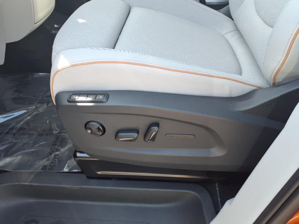 new 2025 Volkswagen ID. Buzz car, priced at $67,763