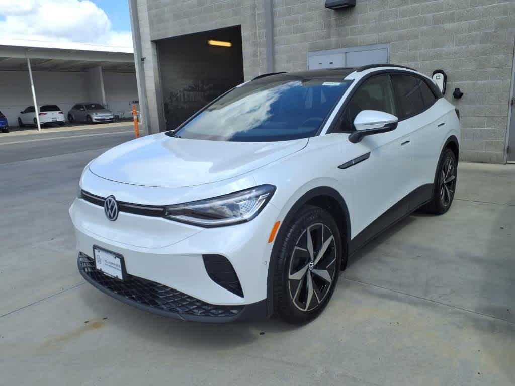 new 2025 Volkswagen ID.4 car, priced at $50,721