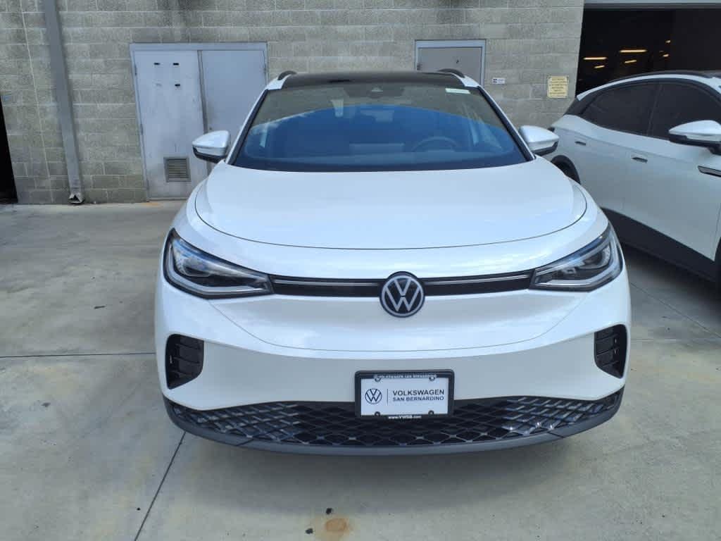 new 2025 Volkswagen ID.4 car, priced at $50,721
