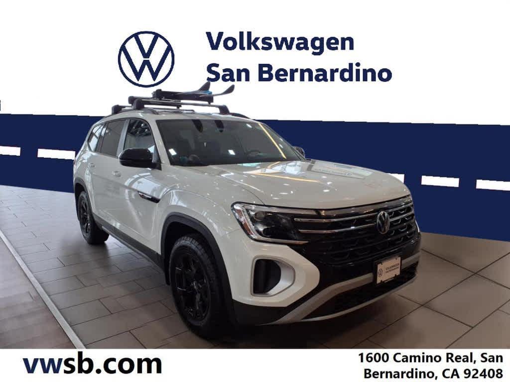 new 2025 Volkswagen Atlas car, priced at $47,354