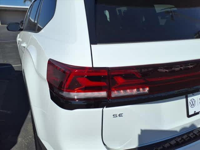 new 2025 Volkswagen Atlas car, priced at $48,354
