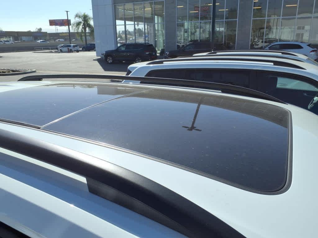 new 2025 Volkswagen Atlas car, priced at $46,854