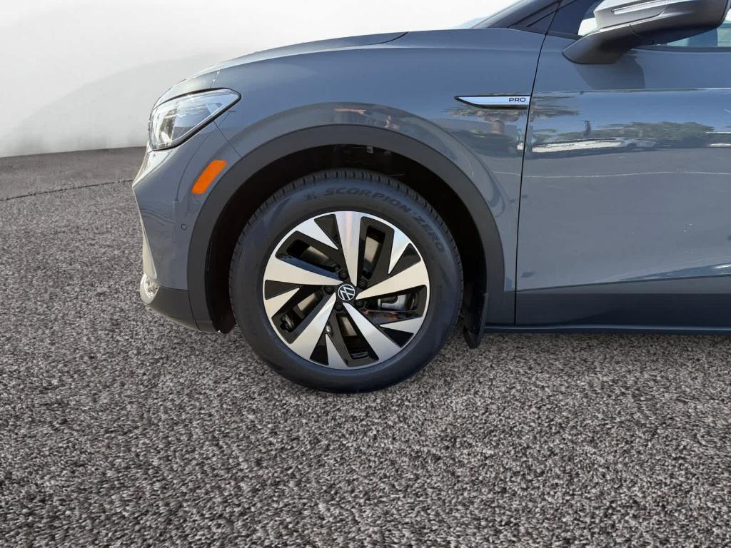 new 2025 Volkswagen ID.4 car, priced at $42,261