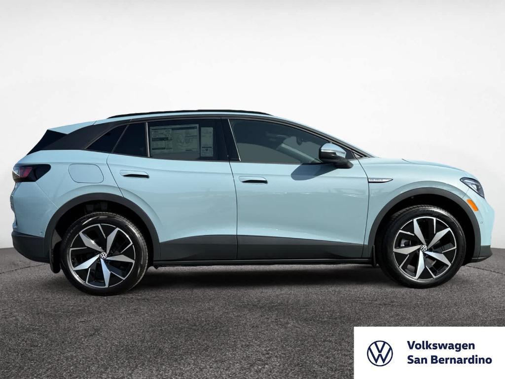 new 2025 Volkswagen ID.4 car, priced at $51,666