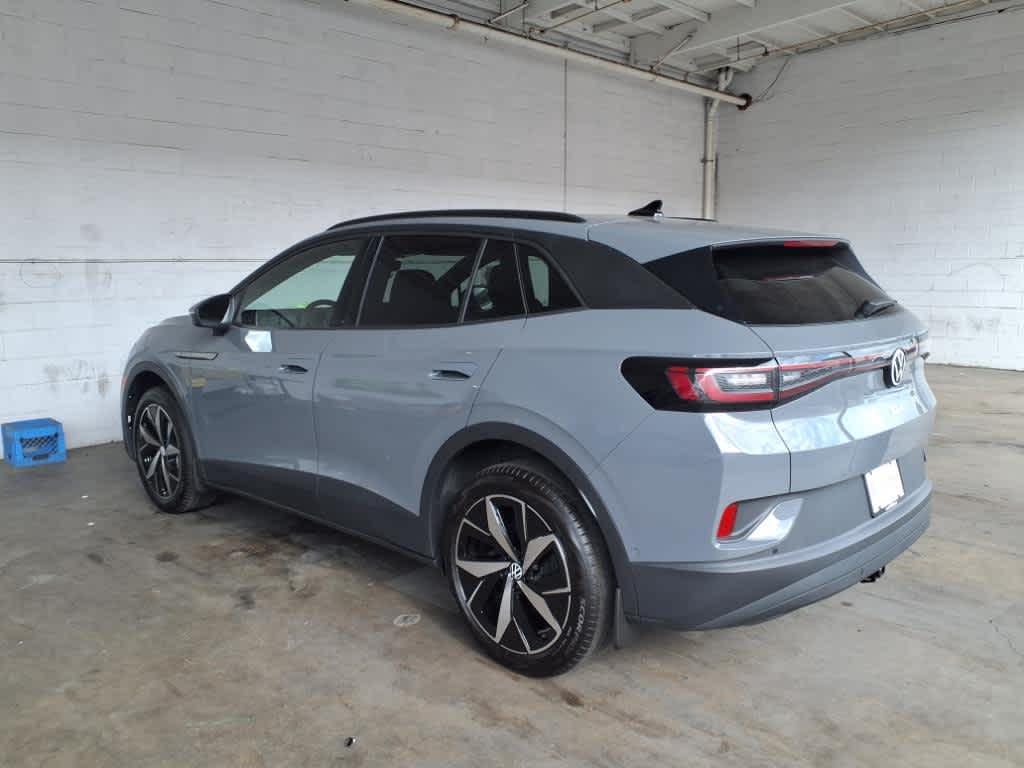 new 2025 Volkswagen ID.4 car, priced at $54,666