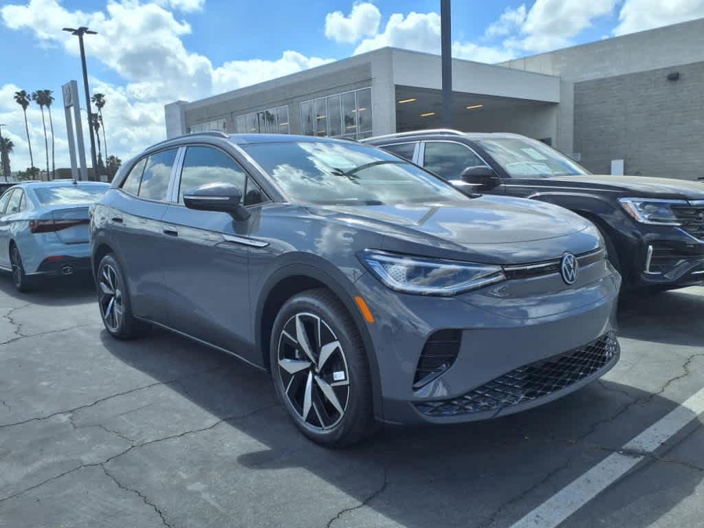 new 2025 Volkswagen ID.4 car, priced at $50,266