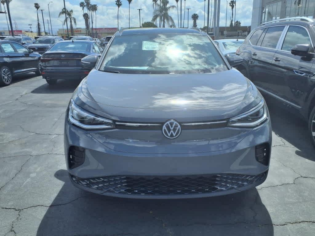 new 2025 Volkswagen ID.4 car, priced at $50,266