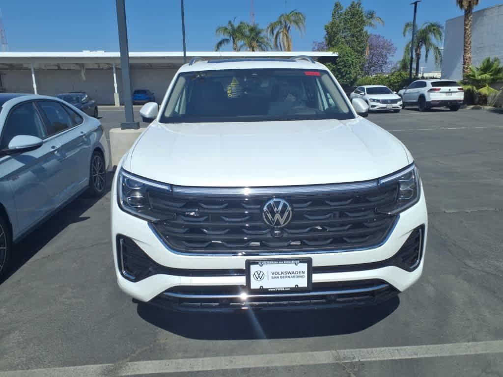 new 2025 Volkswagen Atlas car, priced at $54,494