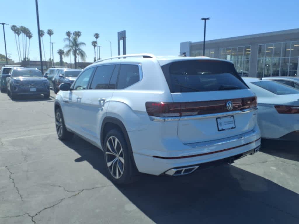 new 2025 Volkswagen Atlas car, priced at $54,494